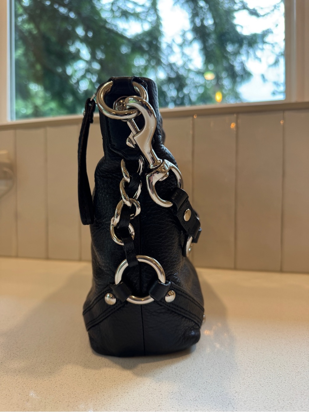 Coach Vintage Medium Carly Shoulder Bag – Black Pebbled Leather (F15251) - Picture 4 of 13